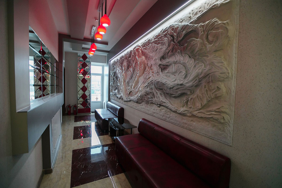 hall gallery 12