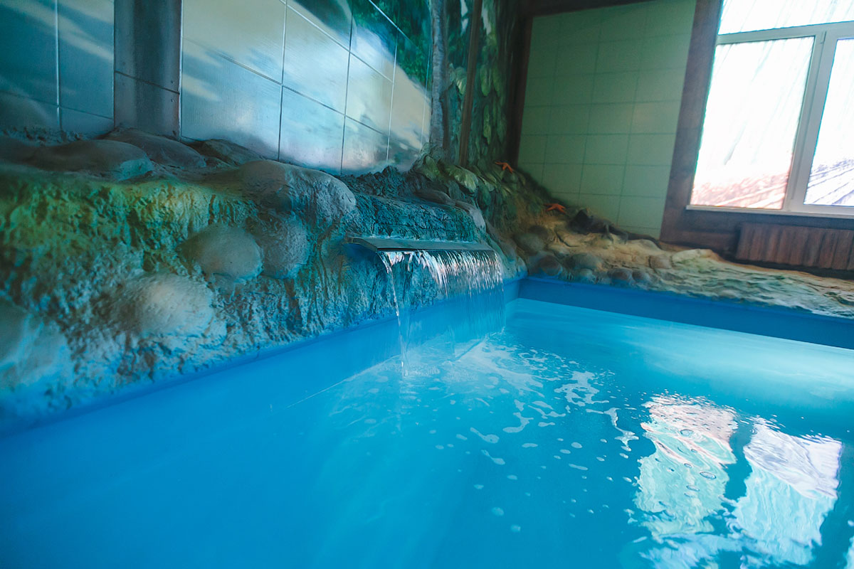 spa tropic 44